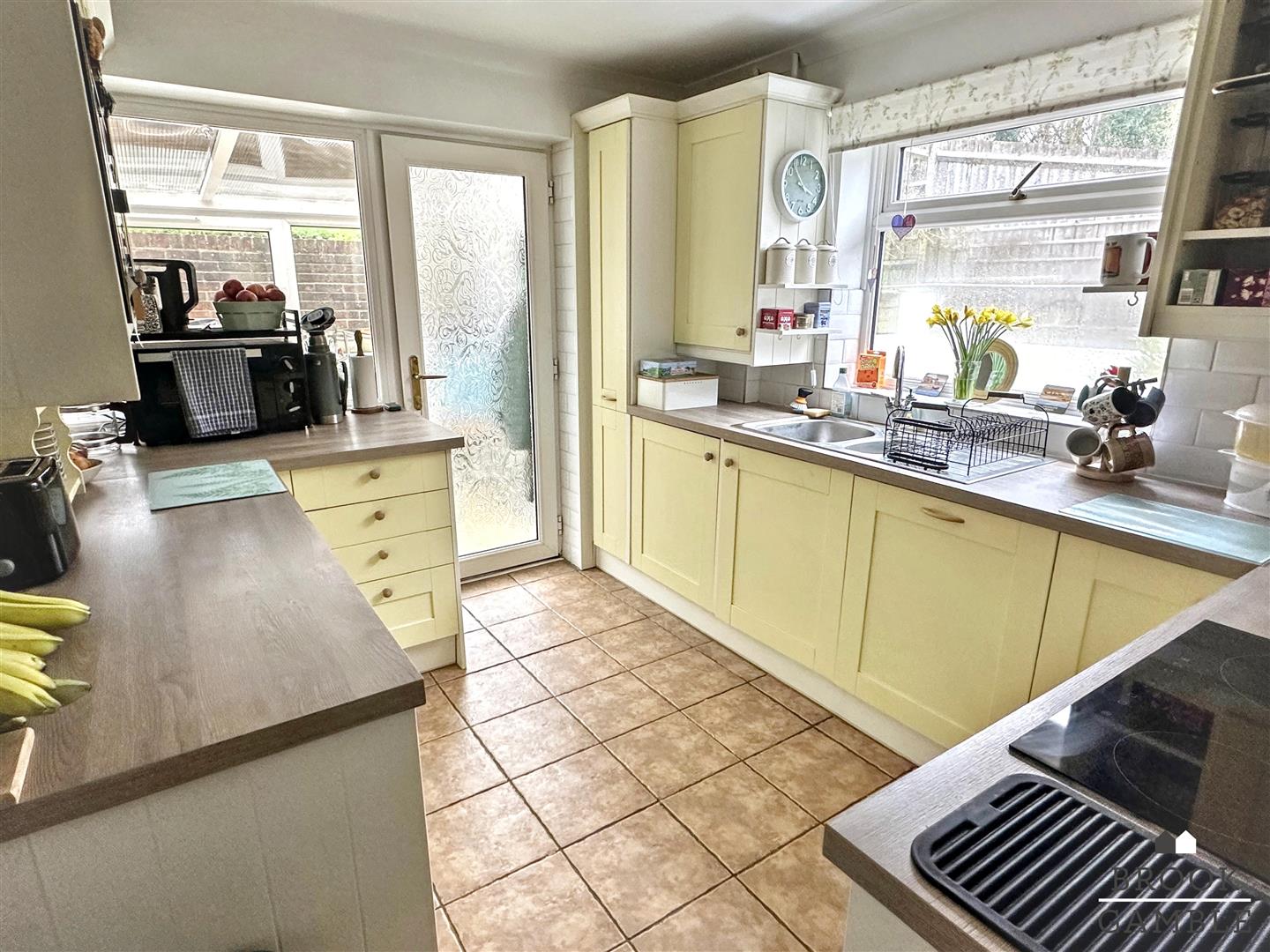 5 Bedroom House. Selmeston Road in Eastbourne,  8